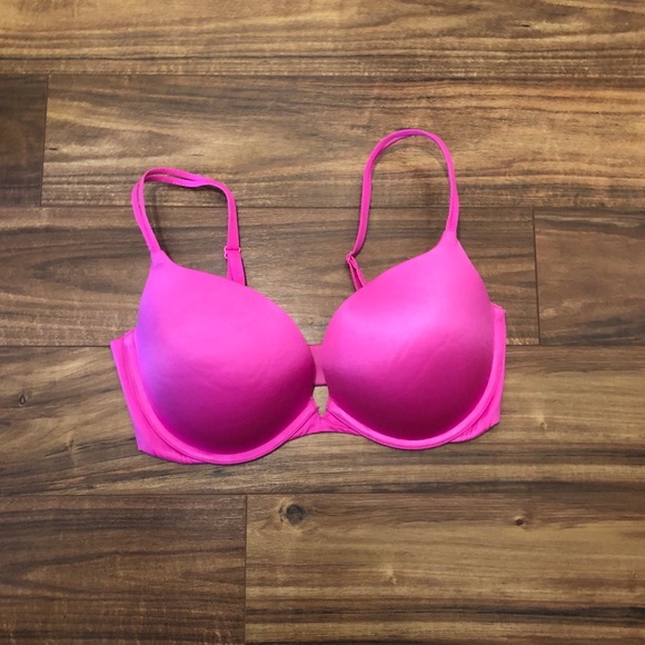 ⭐️Very Sexy Push-up Victoria’s Secret Bra - Picture 1 of 6